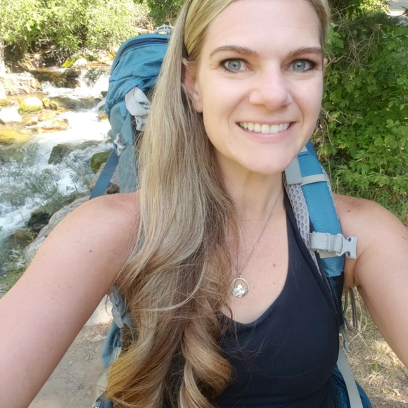 Meet your Posher, Kimberly - Picture 12 of 16